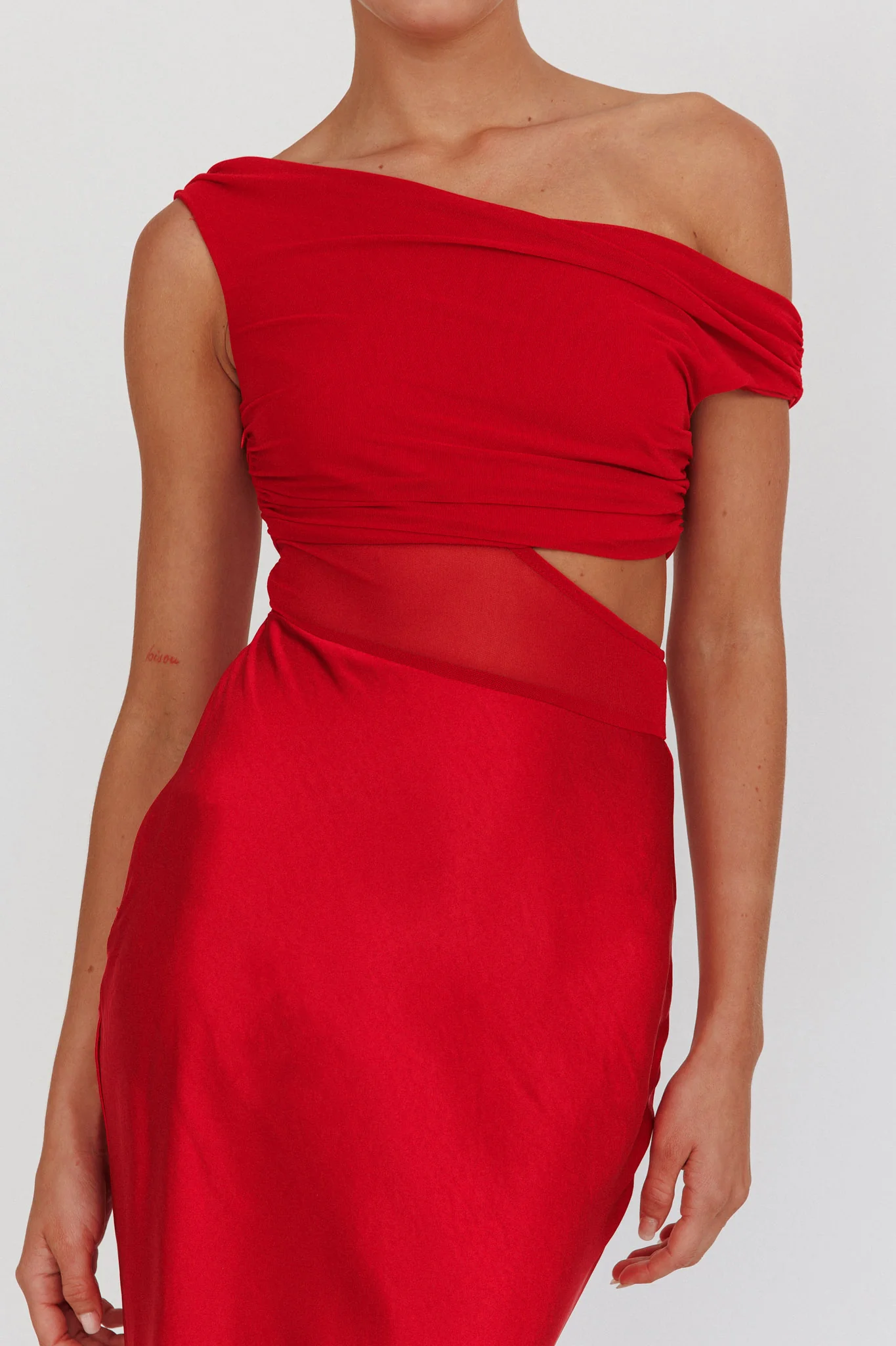 In Blooms Mesh Bodice Maxi Dress Wine - Image 3